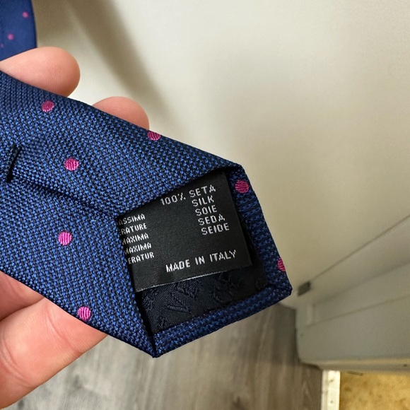 Versace Tie - Picture 3 of 3